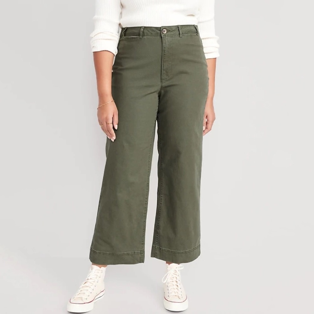 Old Navy High-Waisted Wide-Leg Cropped Chino Pants